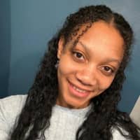 Sitter Profile Image: Shanelle J.