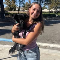 Sitter Profile Image: Isabelle C.