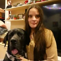 Sitter Profile Image: Naomi E.