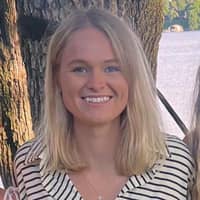 Sitter Profile Image: Erin S.