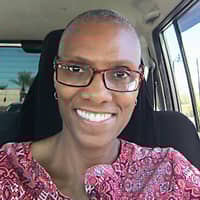 Sitter Profile Image: Sandra P.