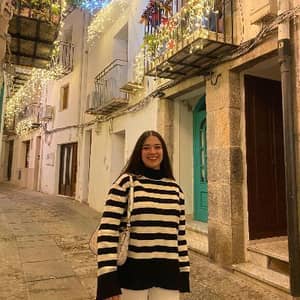 Sitter Profile Image: Nerea V.