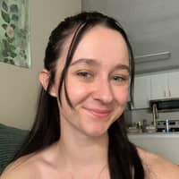 Sitter Profile Image: Ireland K.