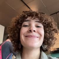 Sitter Profile Image: Alice K.