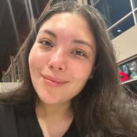 Sitter Profile Image: Valeria B.