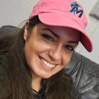 Sitter Profile Image: Sandra R.