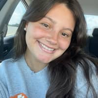 Sitter Profile Image: Hannah H.