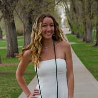 Sitter Profile Image: Vivianne L.