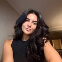 Sitter Profile Image: Alina C.