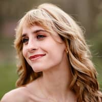 Sitter Profile Image: Hannah J.