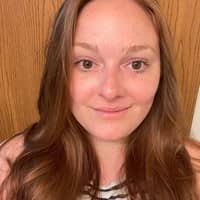 Sitter Profile Image: Carrie C.