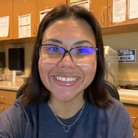 Sitter Profile Image: Christina L.