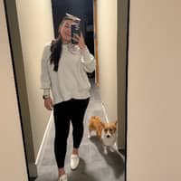 Sitter Profile Image: Alexis H.