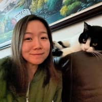 Sitter Profile Image: Dongling L.