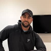 Sitter Profile Image: Ismael M.