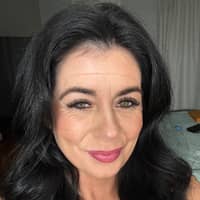 Sitter Profile Image: Christina S.