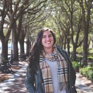 Sitter Profile Image: Lindsay M.