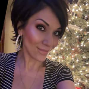 Sitter Profile Image: Lily V.