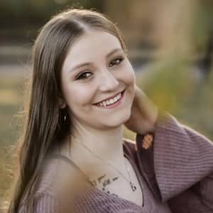 Sitter Profile Image: Hannah B.