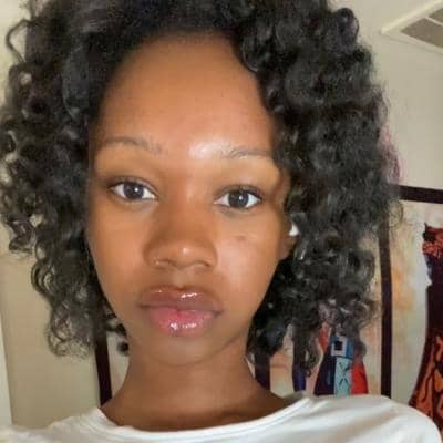 Sitter Profile Image: Samarah C.