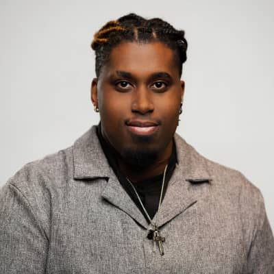 Sitter Profile Image: Mazell R.