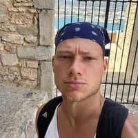 Sitter Profile Image: Valentin C.