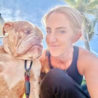 Sitter Profile Image: Shannon D.