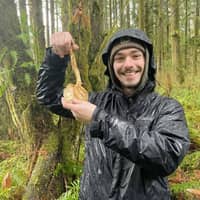 Sitter Profile Image: Bradley B.