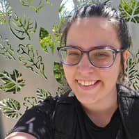 Sitter Profile Image: Hannah F.