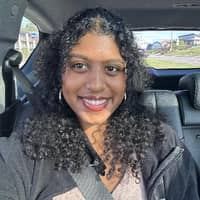 Sitter Profile Image: Alena W.