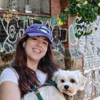 Sitter Profile Image: Laura R.