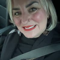 Sitter Profile Image: Rebecca H.