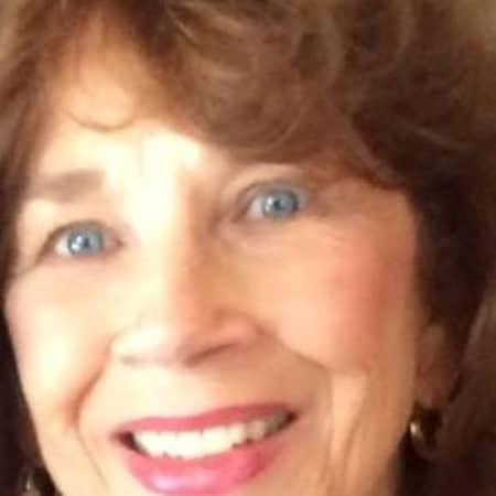 Sitter Profile Image: Carol P.