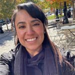 Sitter Profile Image: Vanessa R.