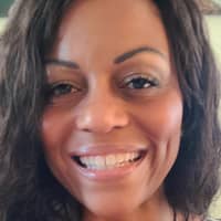 Sitter Profile Image: Eronica H.