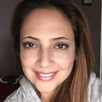 Sitter Profile Image: Vanessa R.