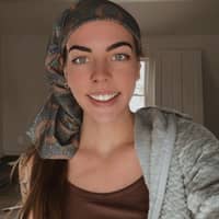 Sitter Profile Image: Sarah C.