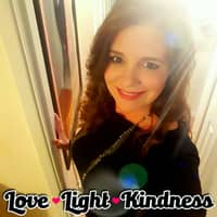 Sitter Profile Image: Shari G.