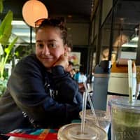 Sitter Profile Image: Isabel R.