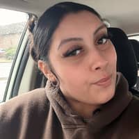 Sitter Profile Image: Ruth L.