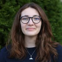 Sitter Profile Image: Sarah J.