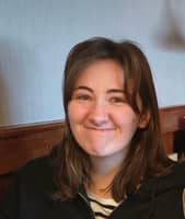 Sitter Profile Image: Lily W.