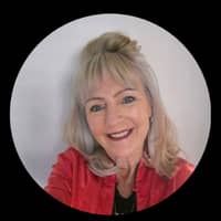 Sitter Profile Image: Geralyn M.