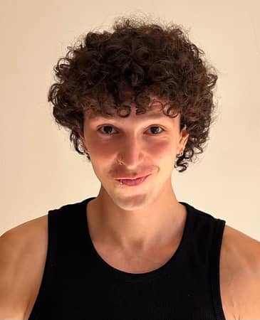 Sitter Profile Image: Alexander Cyrus H.