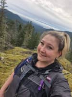 Sitter Profile Image: Shannon T.