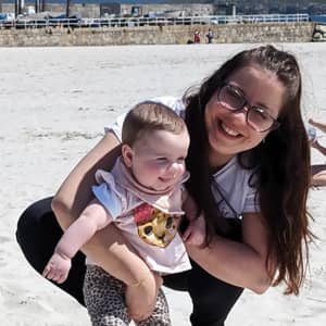 Sitter Profile Image: Cristina S.