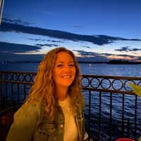 Sitter Profile Image: Heidi S.