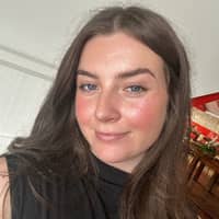 Sitter Profile Image: Sarah B.