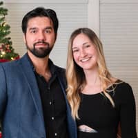 Sitter Profile Image: Tayler & Maxwell S.