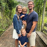 Sitter Profile Image: Josh M.